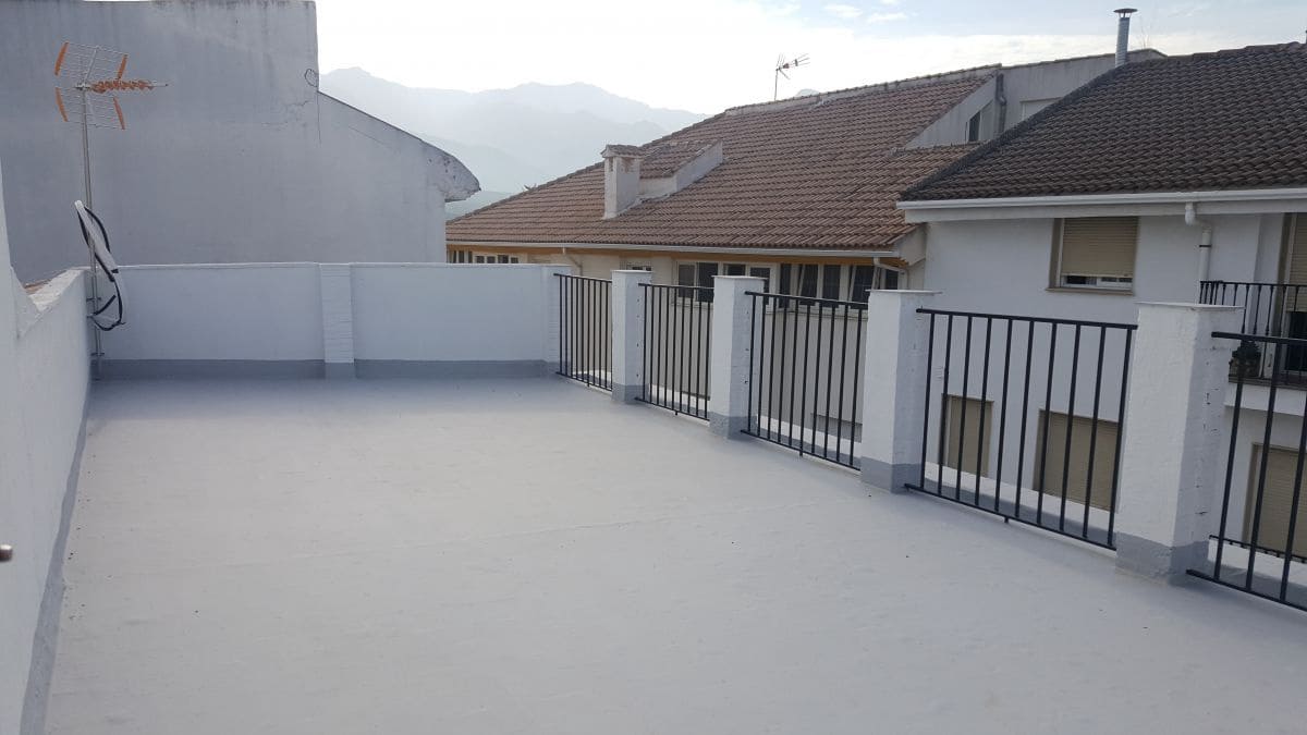 4 Zimmer Haus zu verkaufen in Quesada mit Garage - 160.000 € (Ref: 9465421)