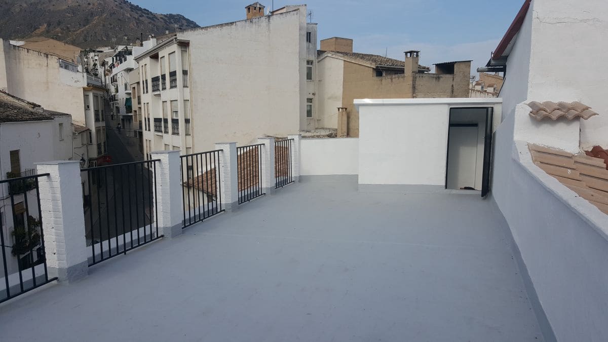 4 Zimmer Haus zu verkaufen in Quesada mit Garage - 160.000 € (Ref: 9465421)