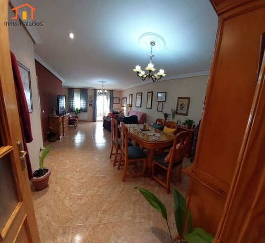 3 Zimmer Haus zu verkaufen in Quesada mit Garage - 125.000 € (Ref: 9465423)