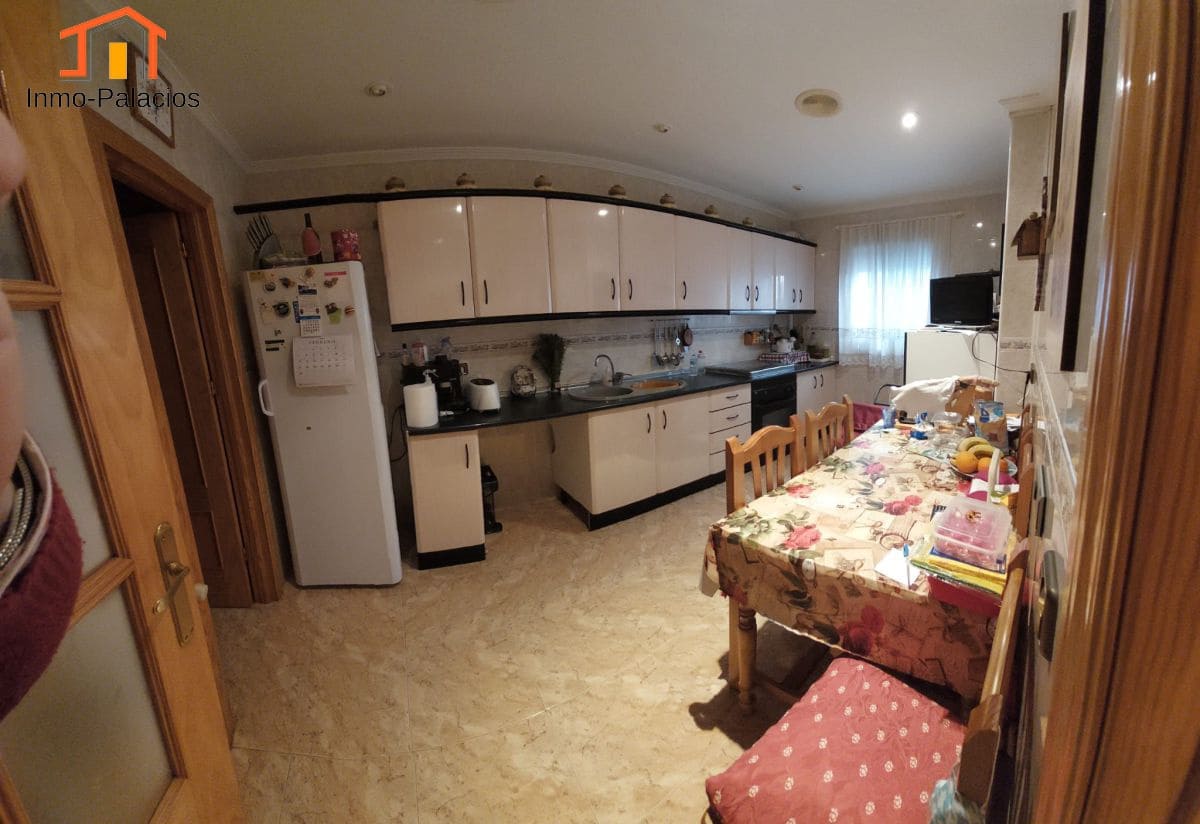 3 Zimmer Haus zu verkaufen in Quesada mit Garage - 125.000 € (Ref: 9465423)