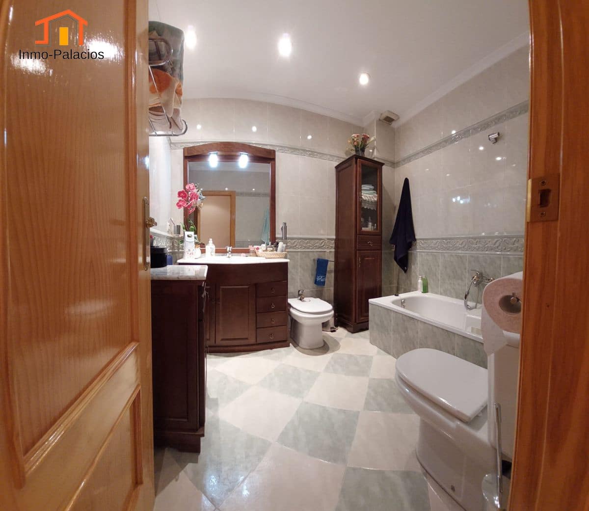 3 Zimmer Haus zu verkaufen in Quesada mit Garage - 125.000 € (Ref: 9465423)