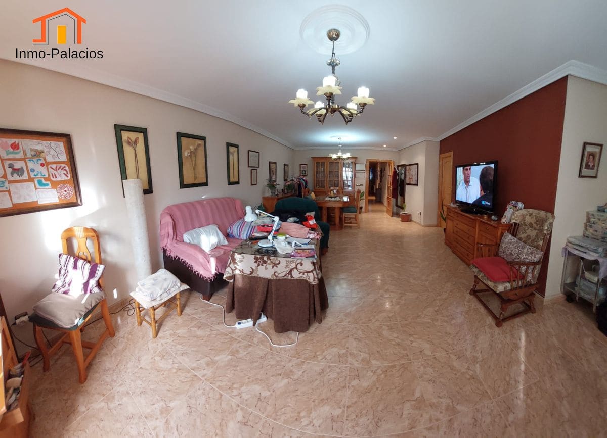 3 Zimmer Haus zu verkaufen in Quesada mit Garage - 125.000 € (Ref: 9465423)