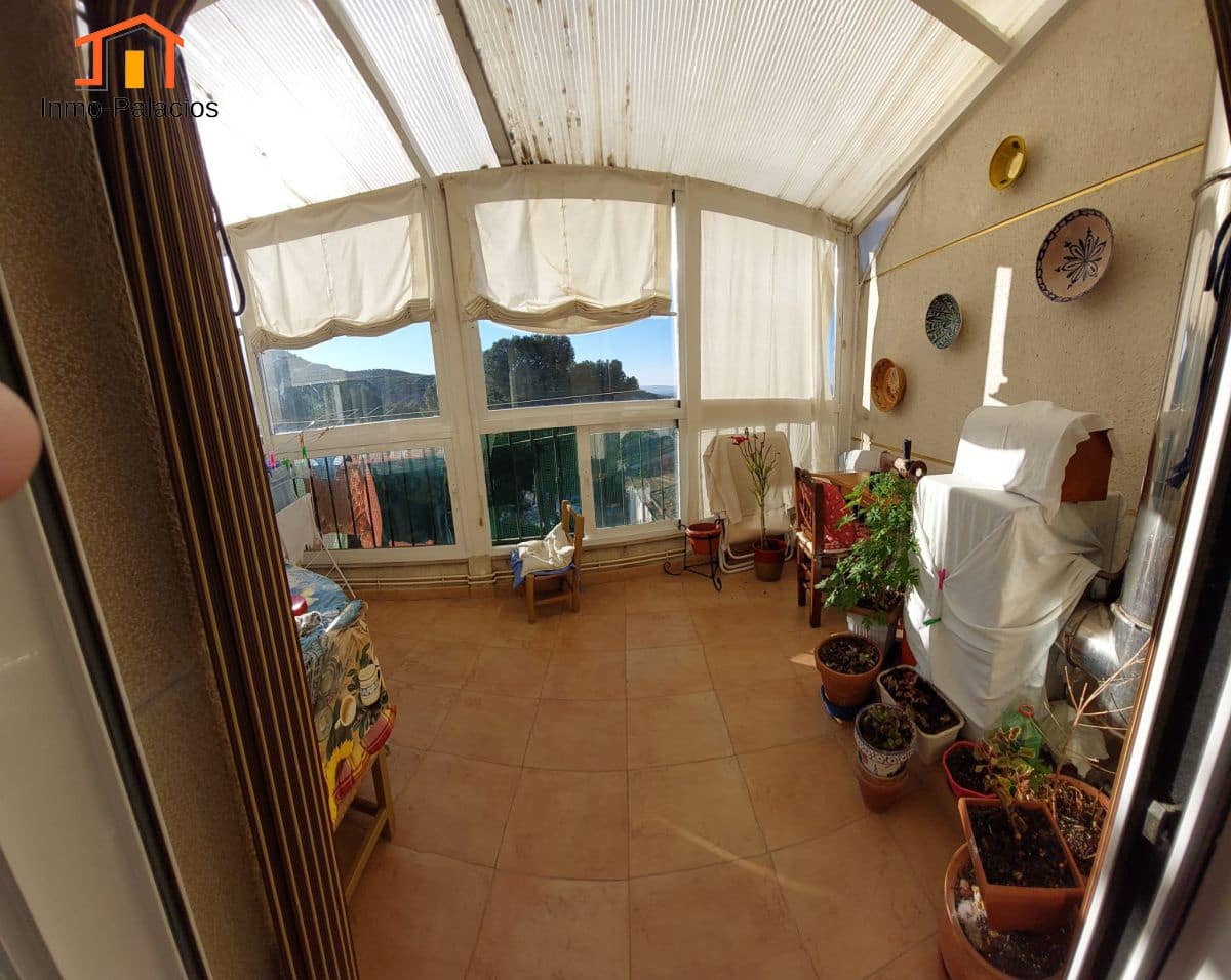 3 Zimmer Haus zu verkaufen in Quesada mit Garage - 125.000 € (Ref: 9465423)