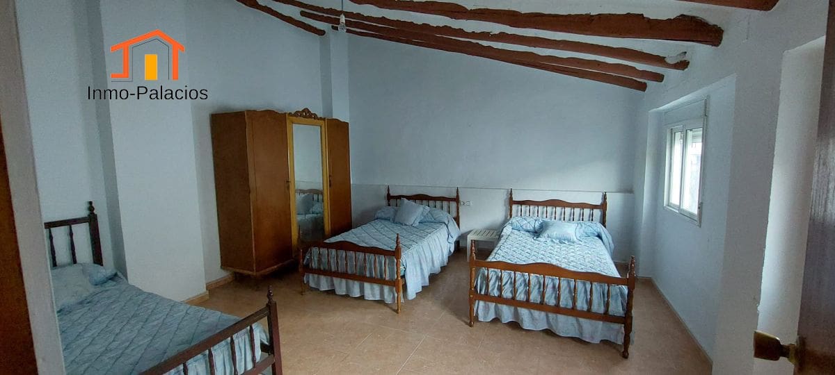 4 Zimmer Haus zu verkaufen in Quesada mit Garage - 69.000 € (Ref: 9465424)