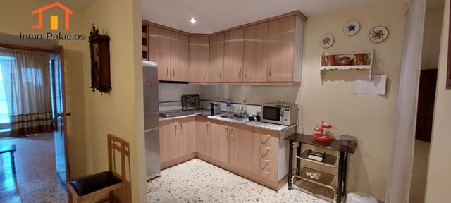 4 Zimmer Haus zu verkaufen in Quesada mit Garage - 69.000 € (Ref: 9465424)