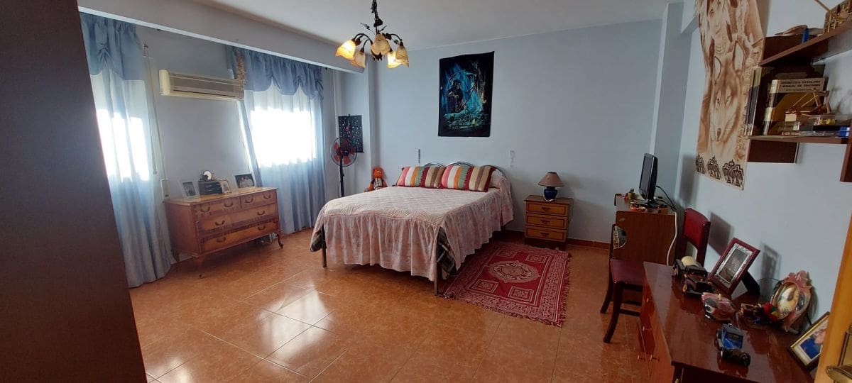 6 Zimmer Haus zu verkaufen in Quesada - 160.000 € (Ref: 9465425)