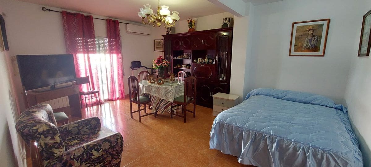 6 Zimmer Haus zu verkaufen in Quesada - 160.000 € (Ref: 9465425)