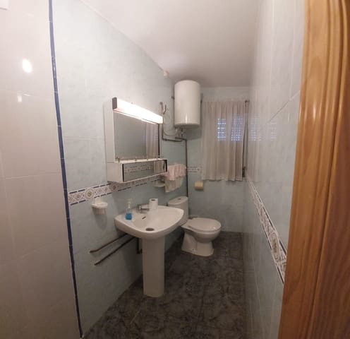 5 Zimmer Haus zu verkaufen in Quesada - 126.000 € (Ref: 9465426)