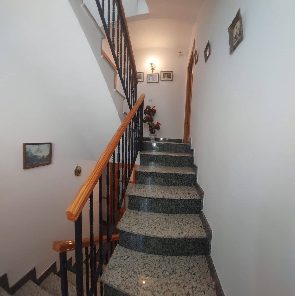 5 Zimmer Haus zu verkaufen in Quesada - 126.000 € (Ref: 9465426)