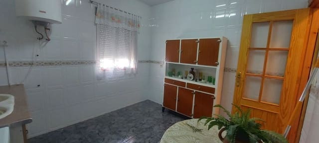 5 Zimmer Haus zu verkaufen in Quesada - 126.000 € (Ref: 9465426)