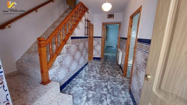 4 Zimmer Haus zu verkaufen in Quesada mit Garage - 85.000 € (Ref: 9465430)