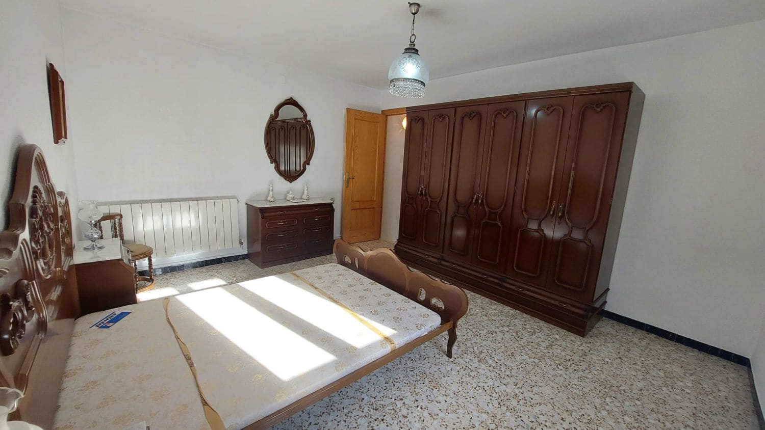 4 Zimmer Haus zu verkaufen in Quesada mit Garage - 85.000 € (Ref: 9465430)