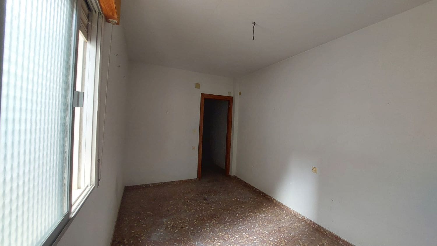 3 bedroom Flat for sale in Quesada - € 39,000 (Ref: 9465431)
