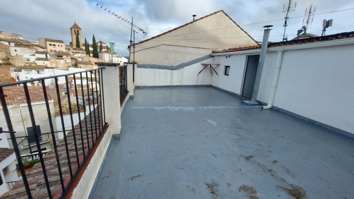 3 bedroom Flat for sale in Quesada - € 39,000 (Ref: 9465431)