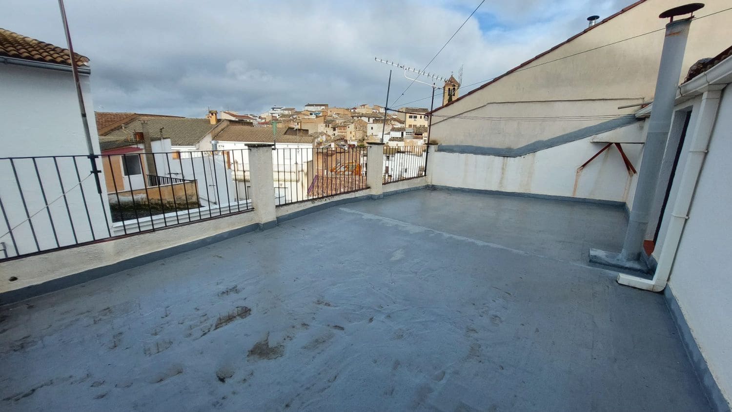 3 bedroom Flat for sale in Quesada - € 39,000 (Ref: 9465431)