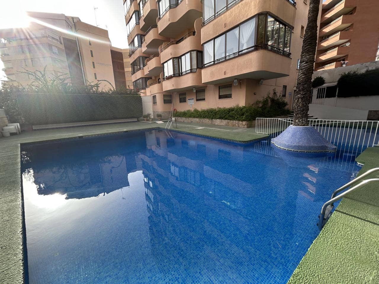 1 sypialnia Mieszkanie na sprzedaż w Benidorm z basenem - 212 000 € (Ref: 10032485)