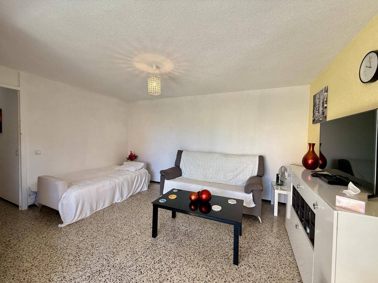 2 makuuhuone Asunto myytävänä paikassa Benidorm mukana uima-altaan - 210 000 € (Ref: 10041848)
