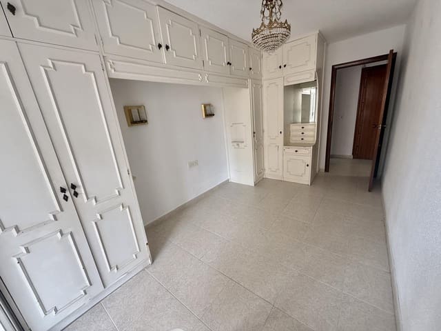 1 slaapkamer Flat te koop in Levante, Benidorm met zwembad garage - € 160.000 (Ref: 10043611)