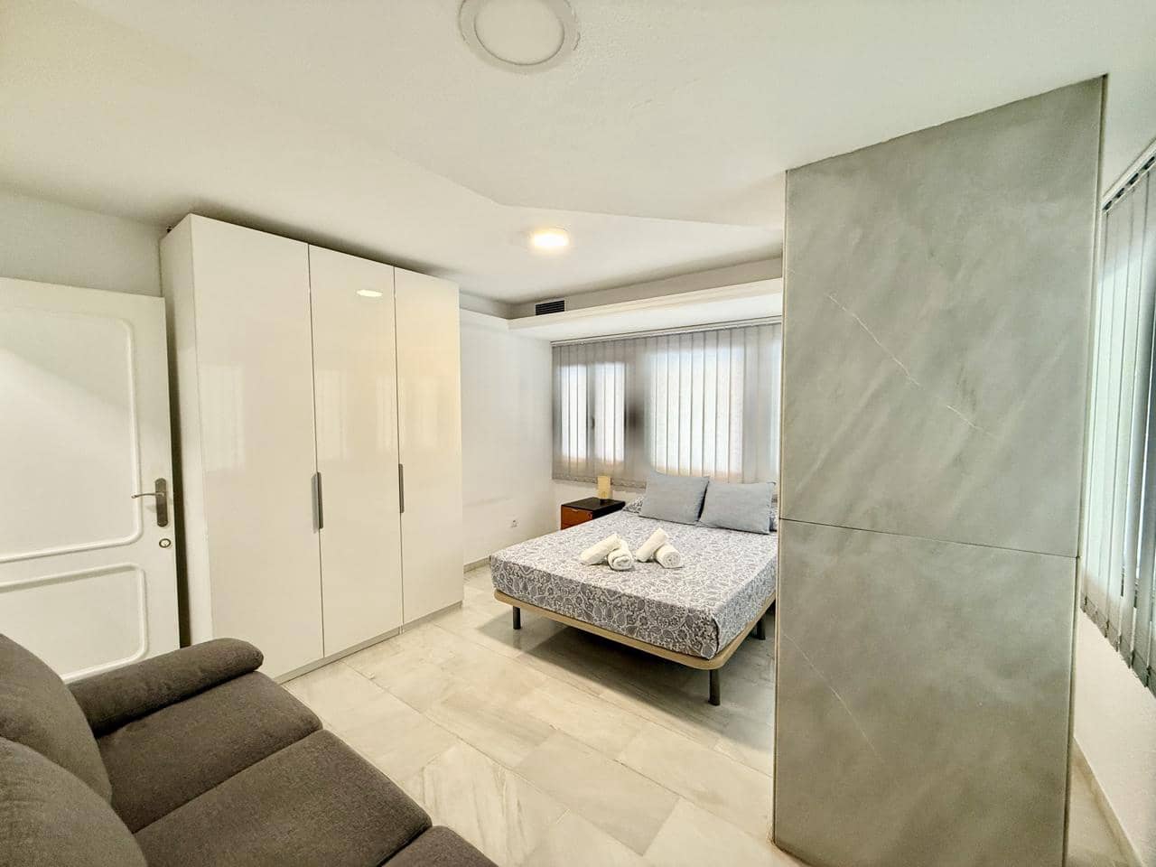 4 makuuhuone Yritys myytävänä paikassa Benidorm - 300 000 € (Ref: 10048058)