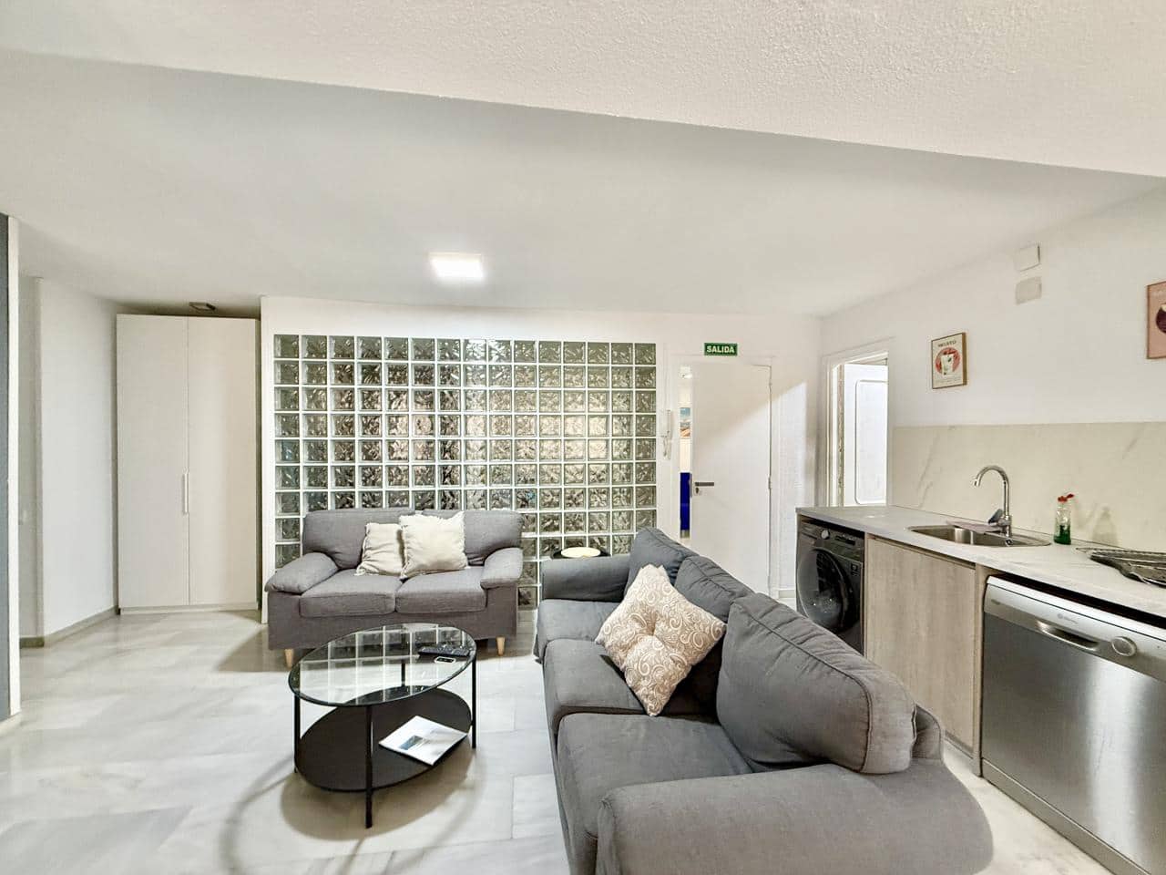 4 makuuhuone Yritys myytävänä paikassa Benidorm - 300 000 € (Ref: 10048058)
