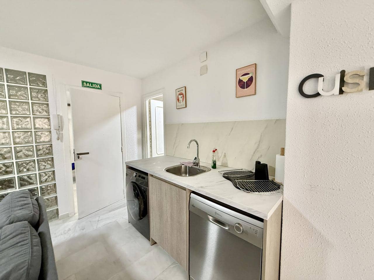 4 makuuhuone Yritys myytävänä paikassa Benidorm - 300 000 € (Ref: 10048058)