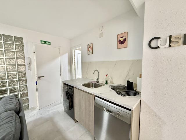 4 makuuhuone Yritys myytävänä paikassa Levante, Benidorm - 300 000 € (Ref: 10048058)