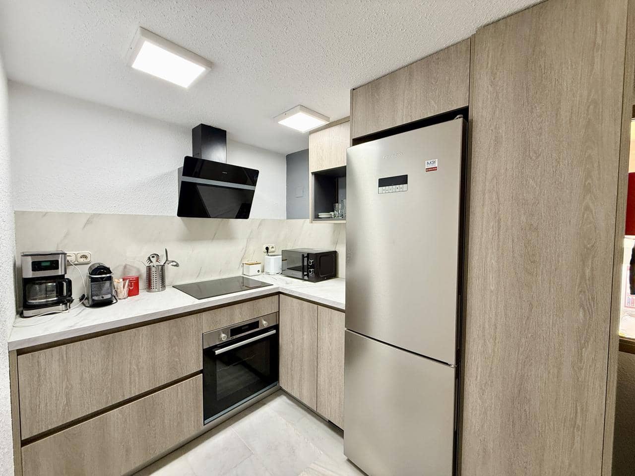 4 makuuhuone Yritys myytävänä paikassa Benidorm - 300 000 € (Ref: 10048058)