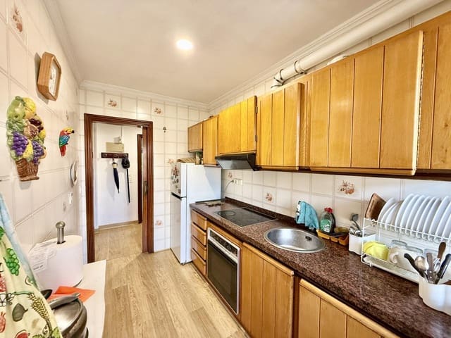 2 sovrum Lägenhet till salu i Playa Levante, Benidorm med garage - 399 000 € (Ref: 10052076)