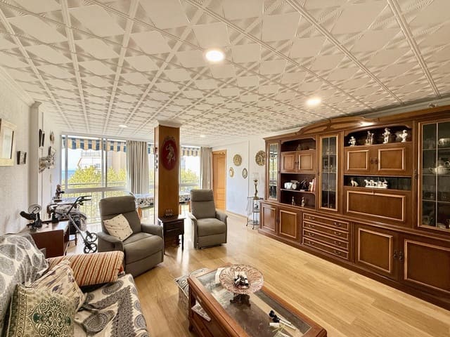 2 sovrum Lägenhet till salu i Playa Levante, Benidorm med garage - 399 000 € (Ref: 10052076)
