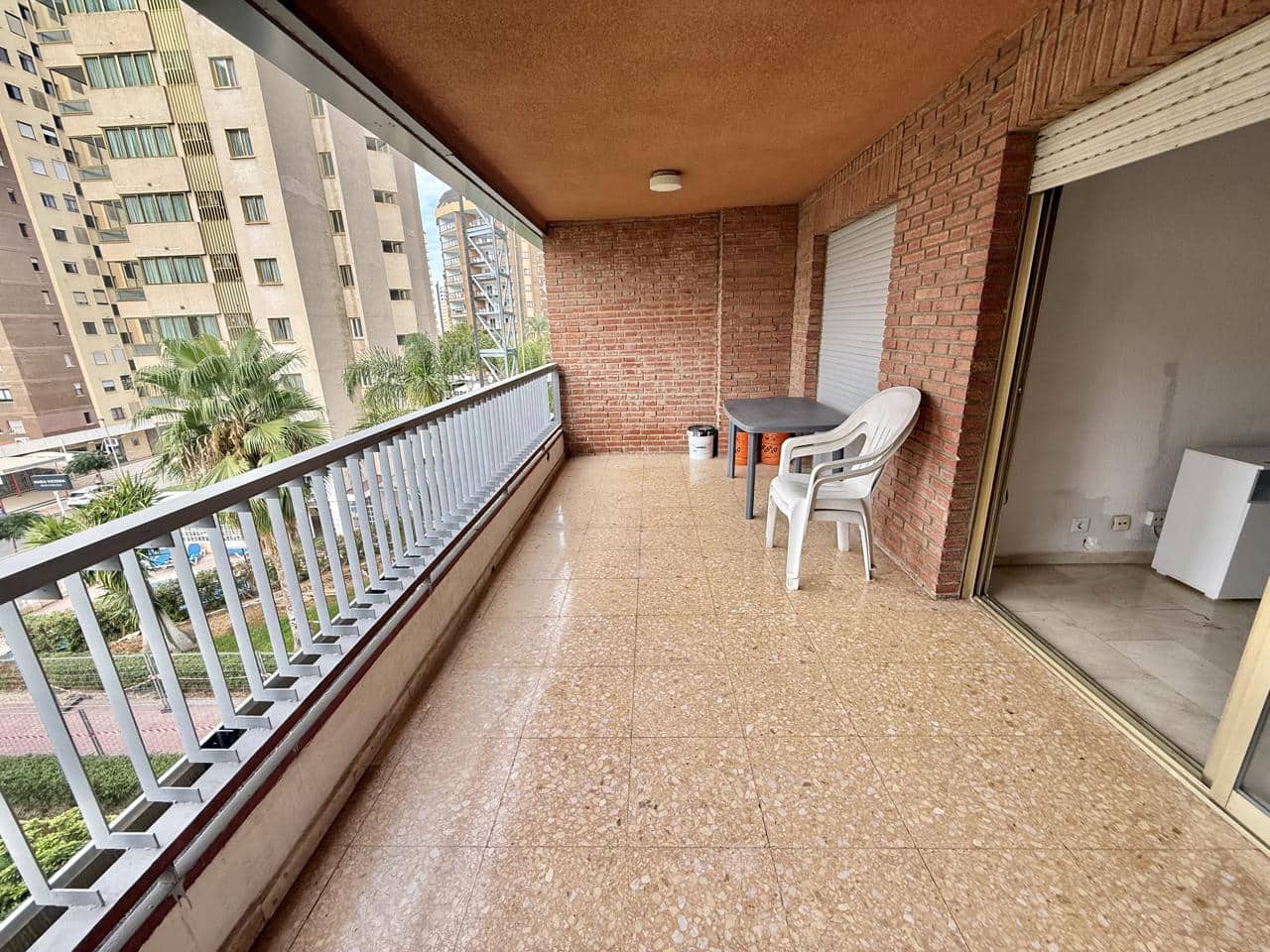 1 sovrum Lägenhet till salu i Benidorm med pool garage - 245 000 € (Ref: 10057193)
