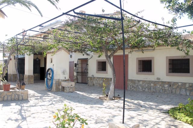 6 bedroom Villa for sale in El Secanet - Hacienda del Sol, La Villajoyosa / Vila Joiosa with pool - € 689,500 (Ref: 5086368)