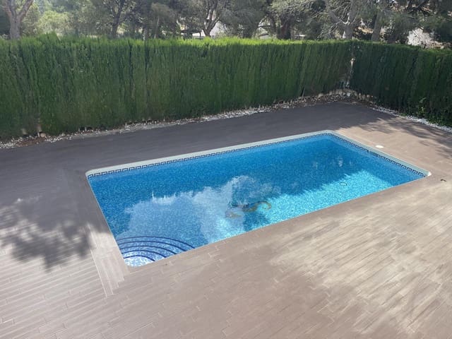 4 makuuhuone Huvila myytävänä paikassa Barranco Hondo - Varadero  , La Nucia mukana uima-altaan 
autotalli - 950 000 € (Ref: 5086369)