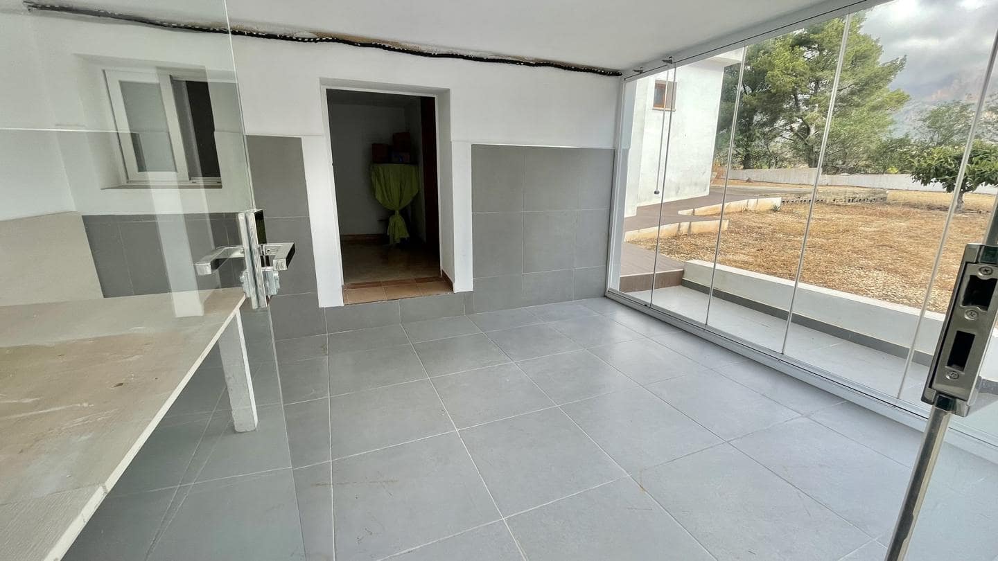 4 soverom Villa til salgs i La Nucia med svømmebasseng garasje - € 950 000 (Ref: 5086369)