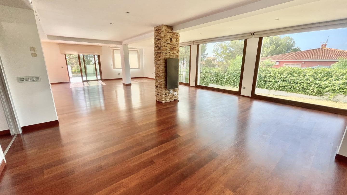 4 soverom Villa til salgs i La Nucia med svømmebasseng garasje - € 950 000 (Ref: 5086369)