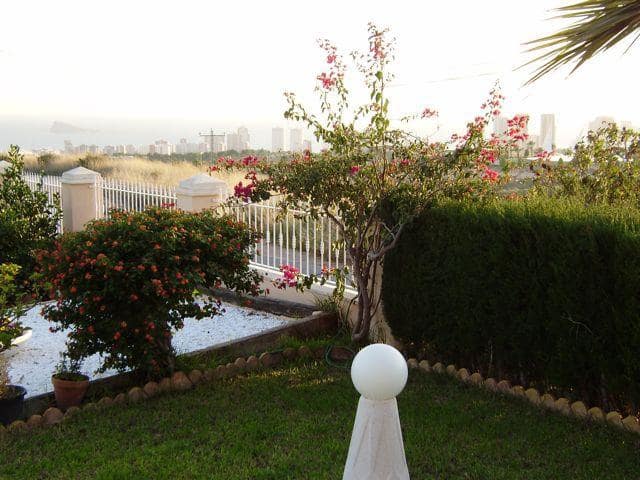 7 soveværelse Villa til salg i Benidorm med swimmingpool - € 1.635.000 (Ref: 5086476)