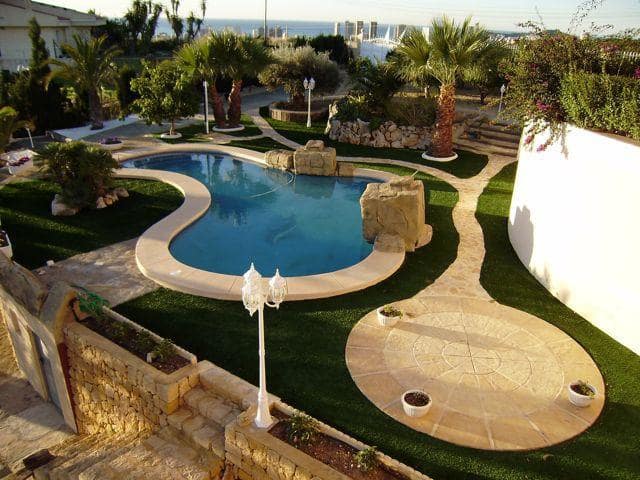 7 soveværelse Villa til salg i Benidorm med swimmingpool - € 1.635.000 (Ref: 5086476)