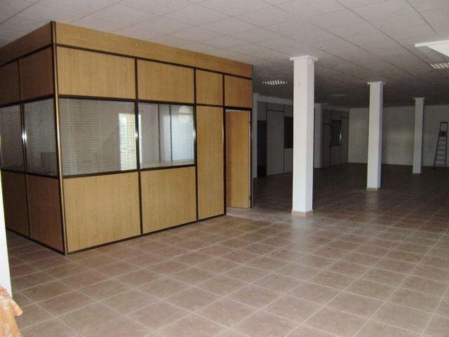 7 soveværelse Villa til salg i Benidorm med swimmingpool - € 1.635.000 (Ref: 5086476)