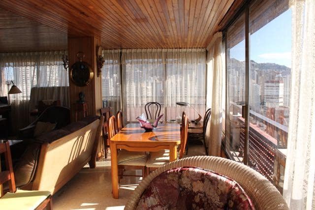 4 soverom Leilighet til salgs i Benidorm med svømmebasseng garasje - € 630 000 (Ref: 5602635)