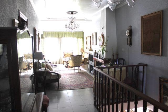 4 soverom Leilighet til salgs i Benidorm med svømmebasseng garasje - € 630 000 (Ref: 5602635)