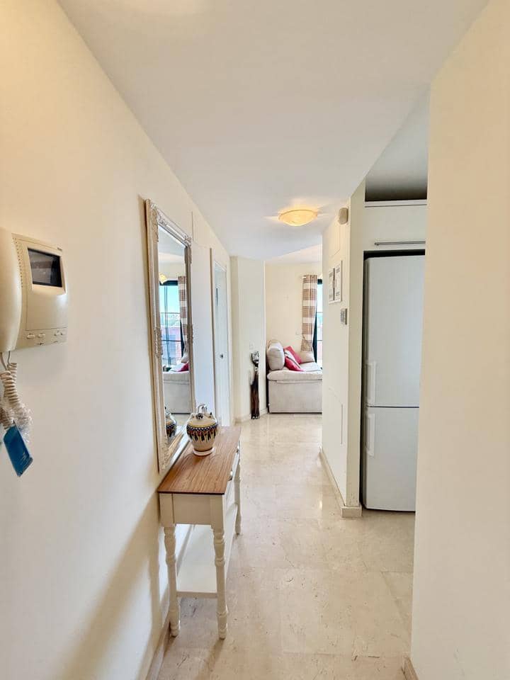 Piso de 1 habitación en Finestrat en venta con piscina garaje - 215.000 € (Ref: 6701569)