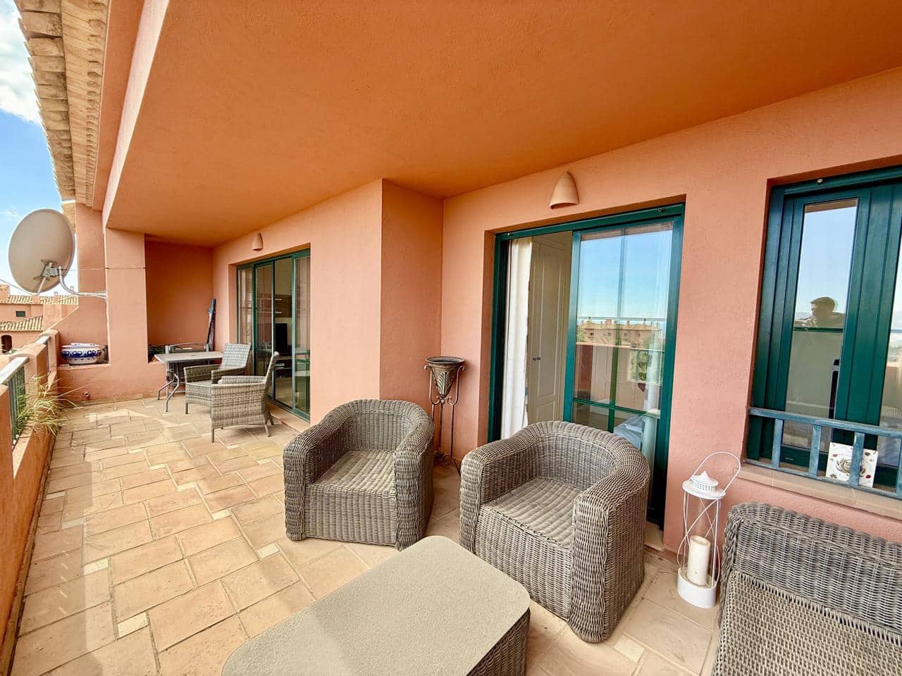 Piso de 1 habitación en Finestrat en venta con piscina garaje - 215.000 € (Ref: 6701569)