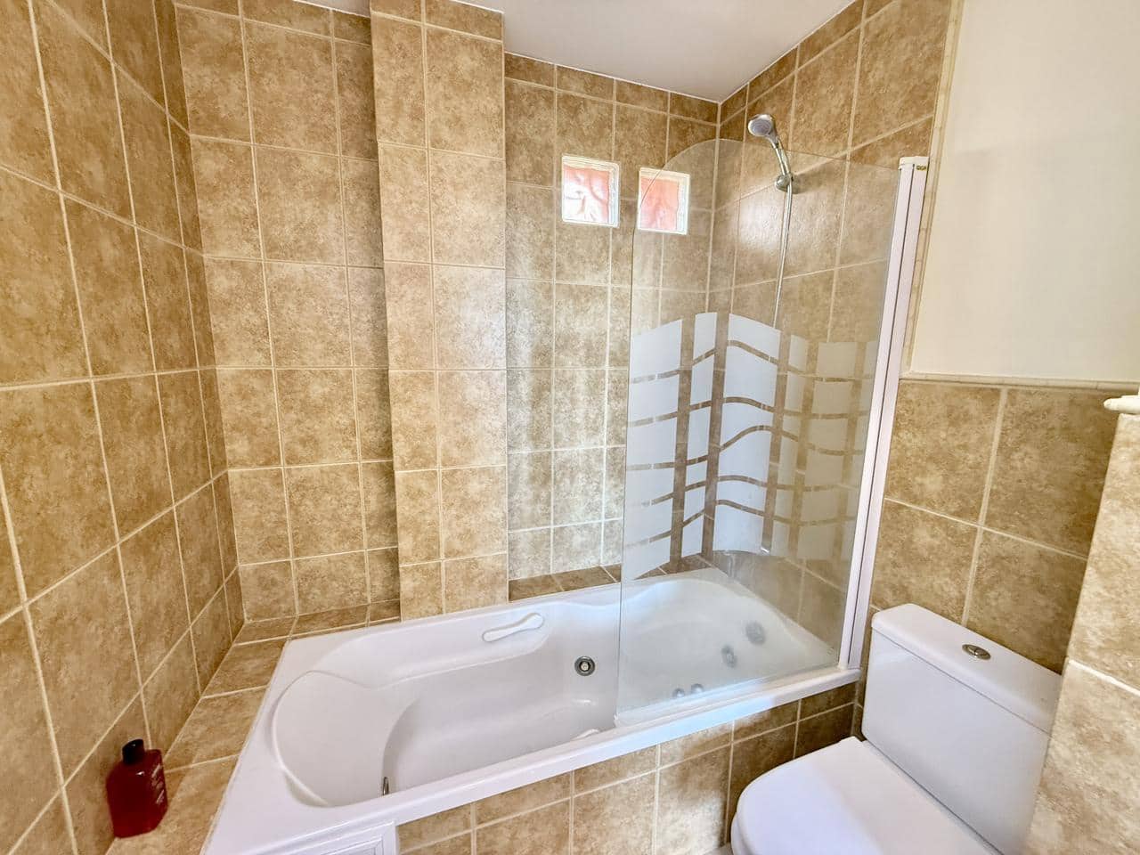 Piso de 1 habitación en Finestrat en venta con piscina garaje - 215.000 € (Ref: 6701569)