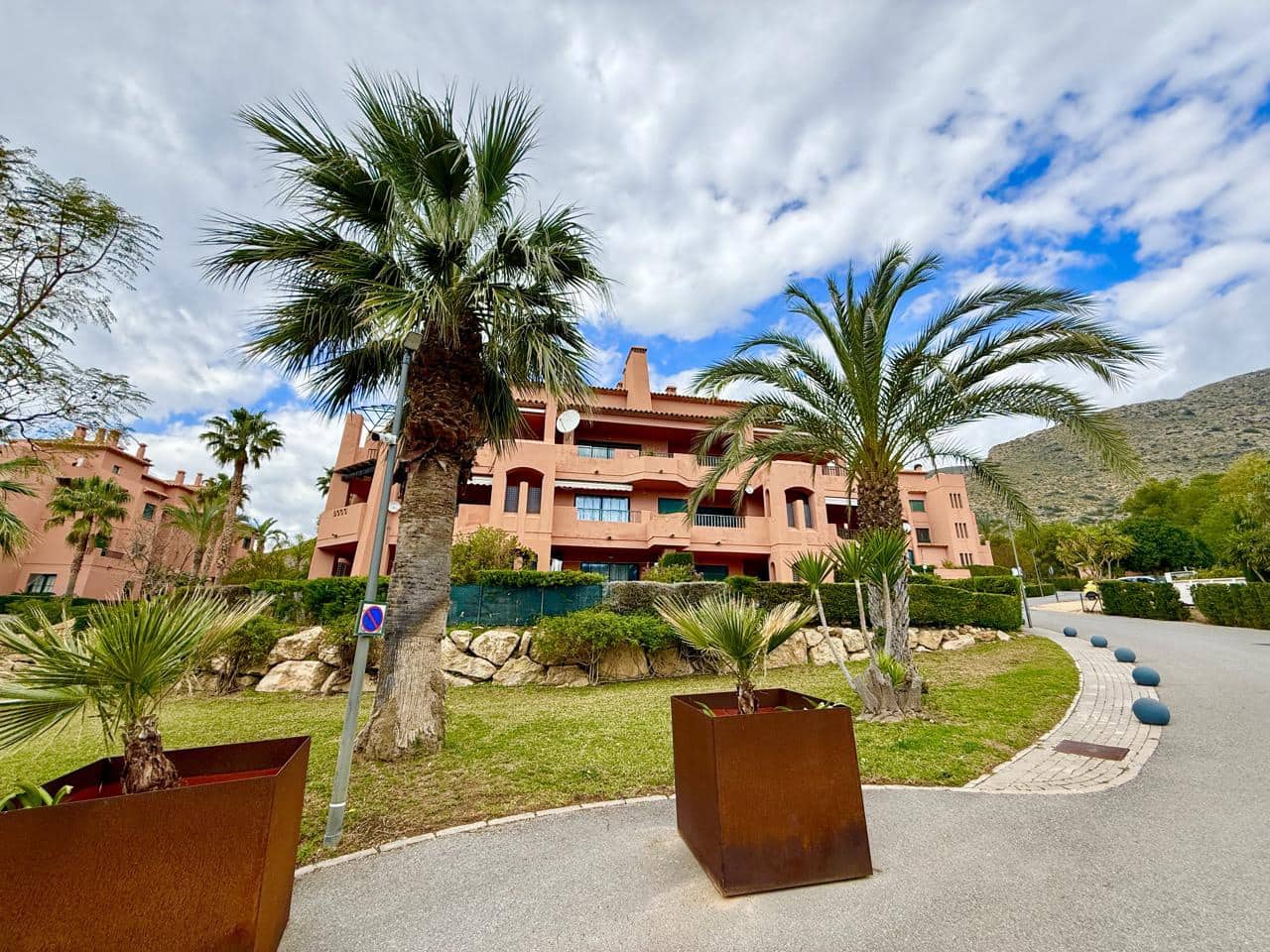 Piso de 1 habitación en Finestrat en venta con piscina garaje - 215.000 € (Ref: 6701569)