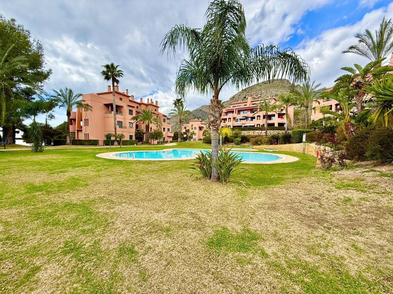 Piso de 1 habitación en Finestrat en venta con piscina garaje - 215.000 € (Ref: 6701569)