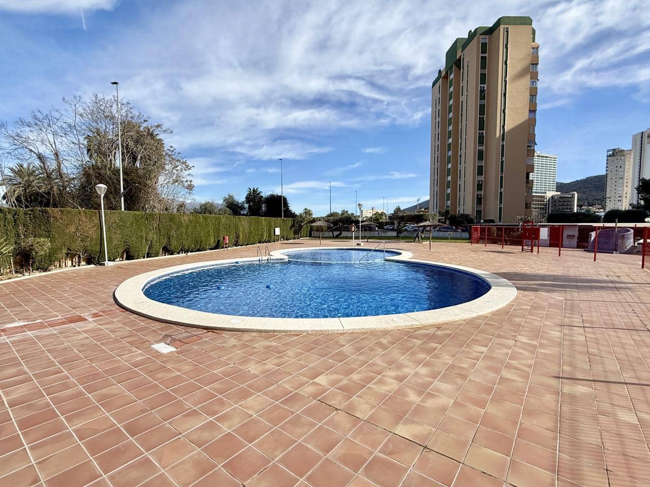 1 sovrum Lägenhet till salu i Benidorm med pool garage - 197 000 € (Ref: 6748154)