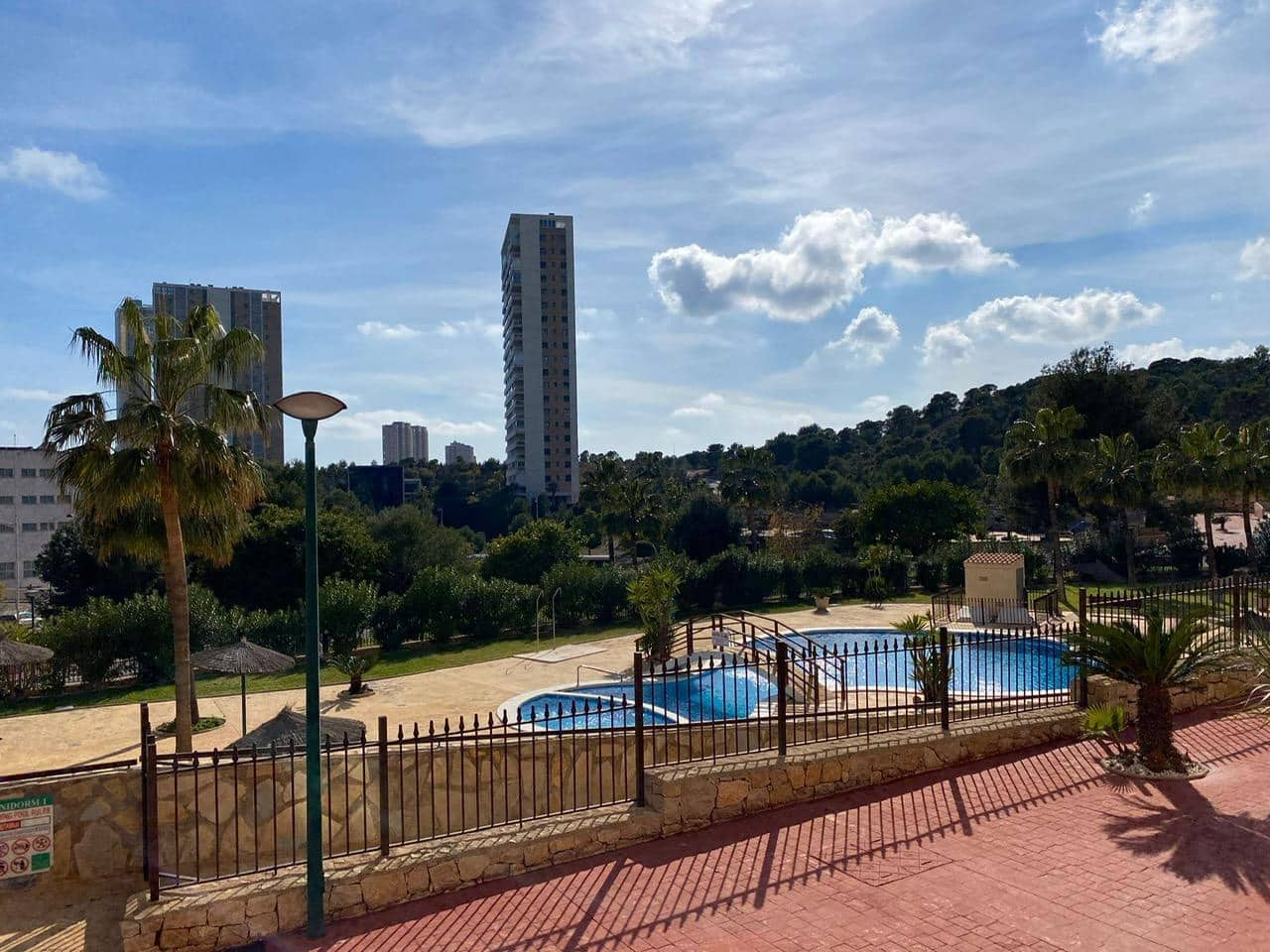 1 soveværelse Lejlighed til salg i Benidorm med swimmingpool garage - € 193.000 (Ref: 6770254)
