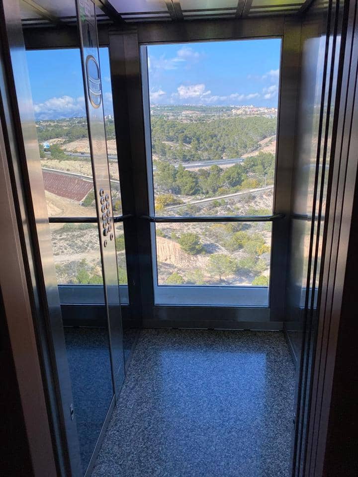 1 soveværelse Lejlighed til salg i Benidorm med swimmingpool garage - € 193.000 (Ref: 6770254)