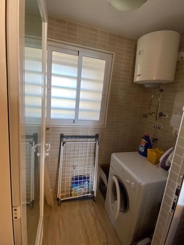 1 quarto Apartamento para venda em Playa Poniente, Benidorm com piscina garagem - 193 000 € (Ref: 6770254)