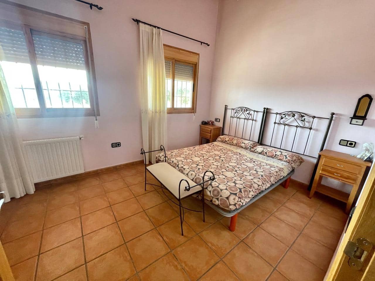 Chalet de 3 habitaciones en Relleu en venta con garaje - 450.000 € (Ref: 7077144)