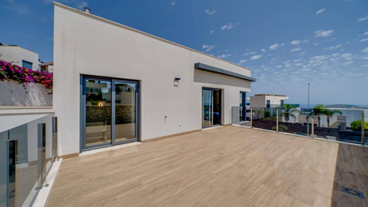 4 Zimmer Villa zu verkaufen in Finestrat mit Pool Garage - 730.000 € (Ref: 7735127)